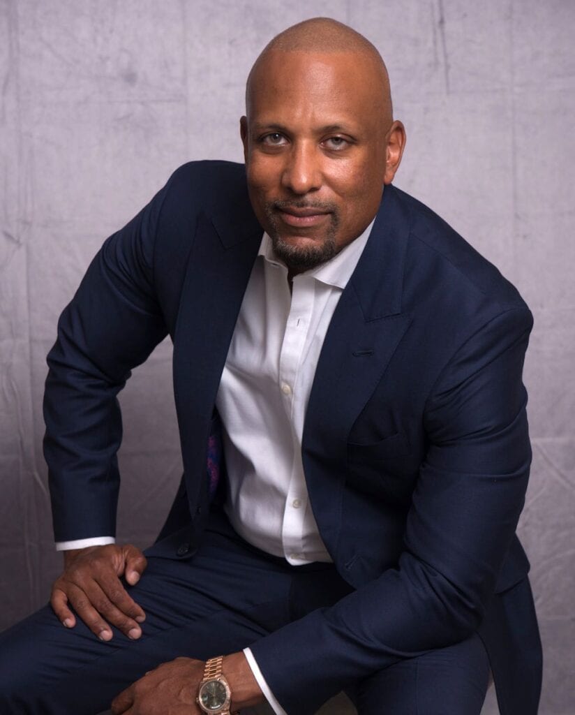 Dr. Sean Thompson